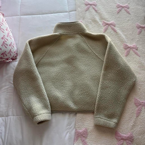 Cream Aritzia Polartec Thermal Pro Snowbank Jacket - Picture 6 of 8